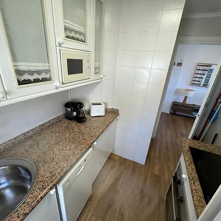 Duplex Con Terraza En 아파트 모그로